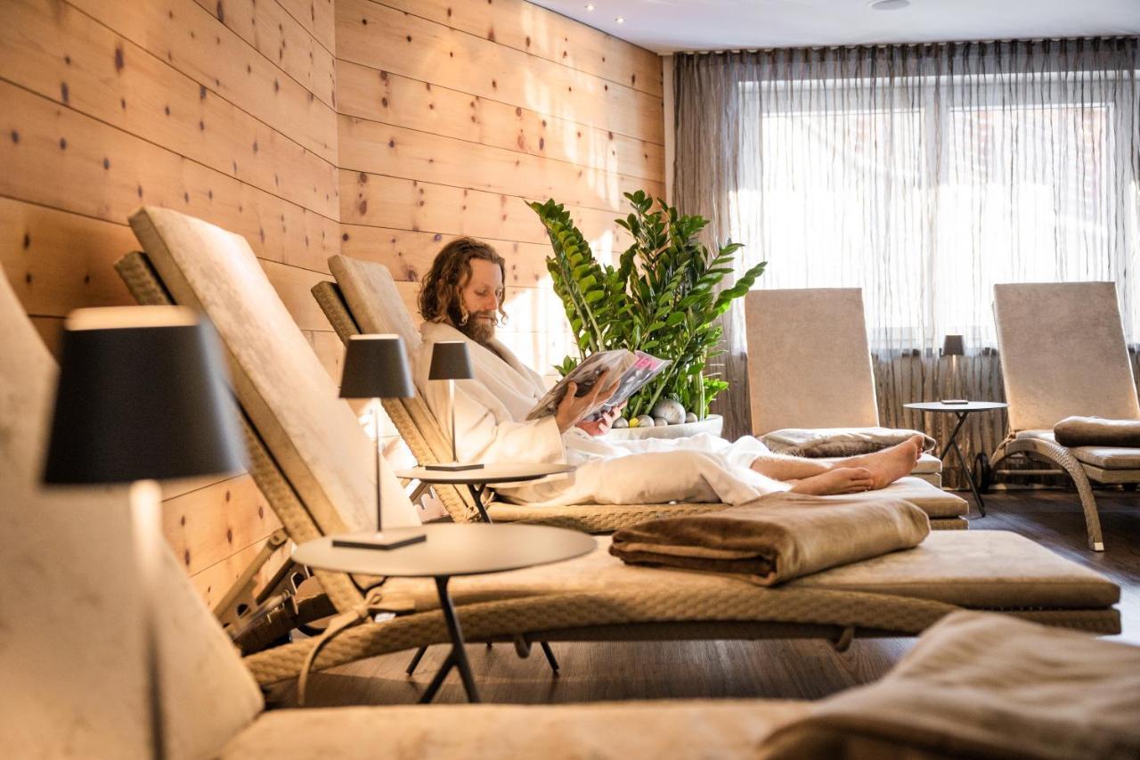 Hotel Sonnegg ซาลบาคฮินเทอร์เกลมม์ ภายนอก รูปภาพ