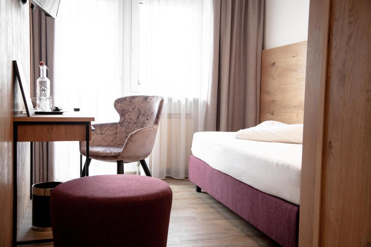 Hotel Sonnegg ซาลบาคฮินเทอร์เกลมม์ ภายนอก รูปภาพ
