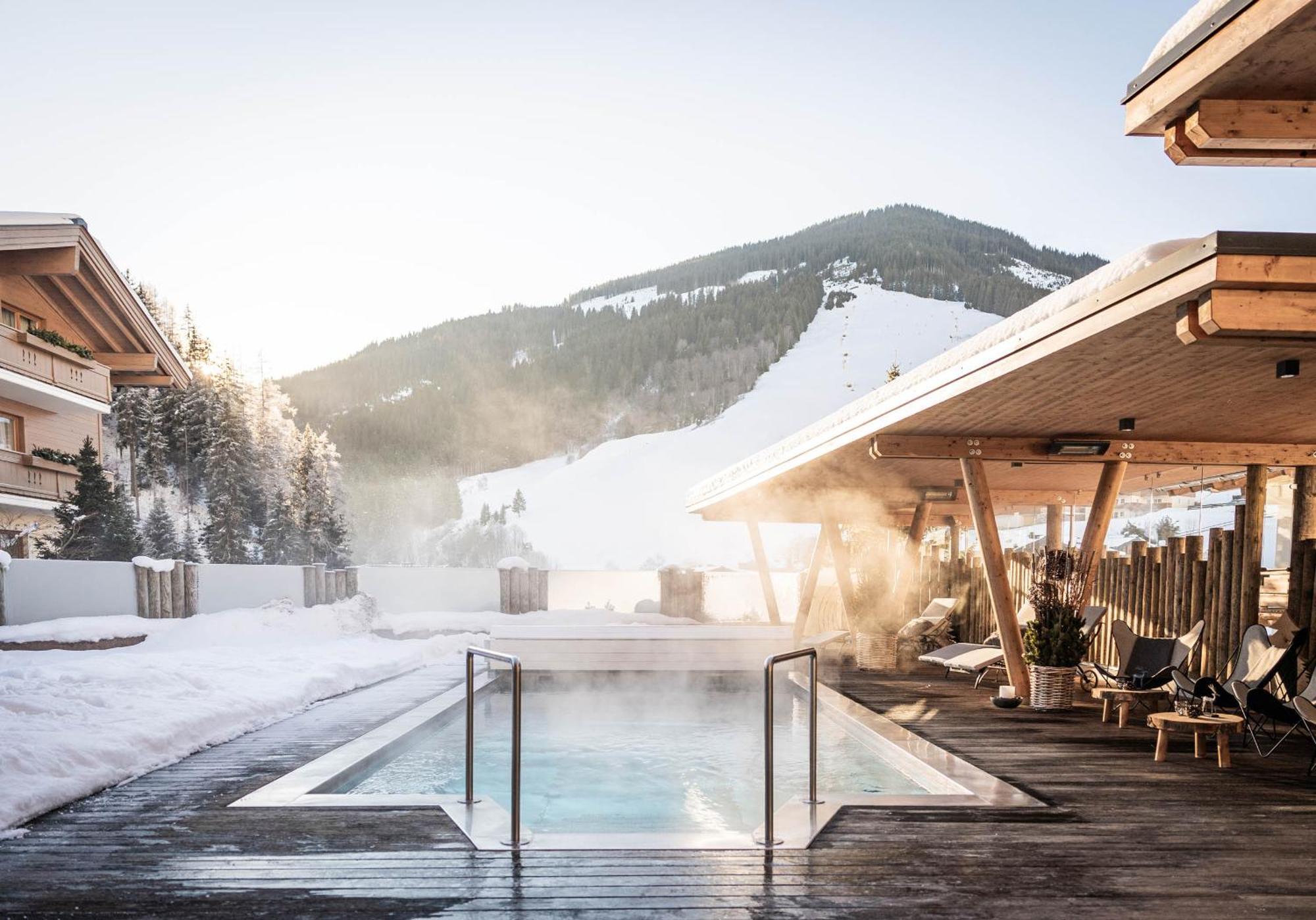 Hotel Sonnegg ซาลบาคฮินเทอร์เกลมม์ ภายนอก รูปภาพ